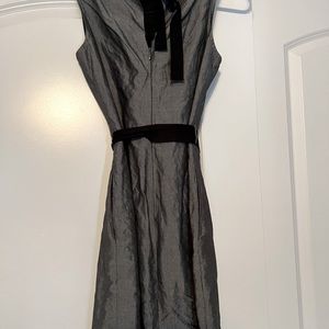 Banana Republic sleeveless midi/mini dress size 2 ADORABLE